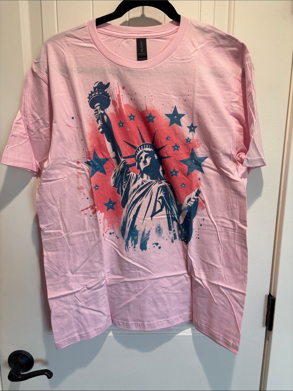 Pink Statue of Liberty Graphic Tee - Women’s Short Sleeve